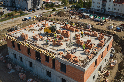 Statybos Darbai Klaipėdoje: Nuo Svajonės Iki Rakto Jūsų Rankose